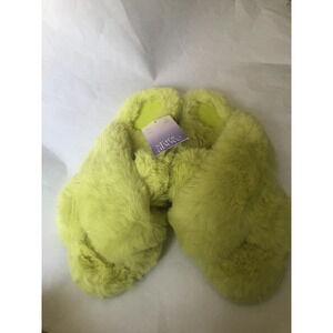 Stars Above women’s Slippers size XL 11/12